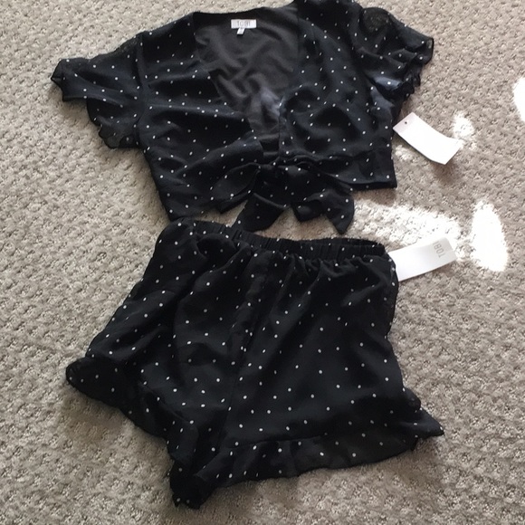 Tobi Pants - Women top and shorts set